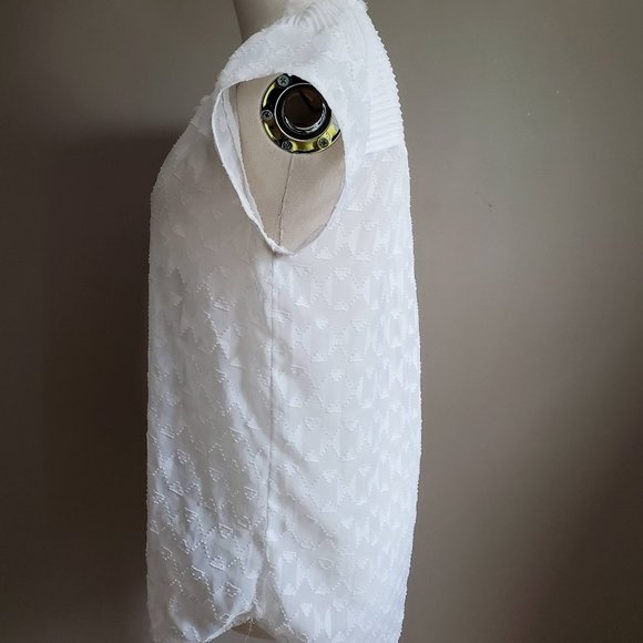 Daniel Rainn Tops Small White Sleeveless Sheer - Picture 6 of 12